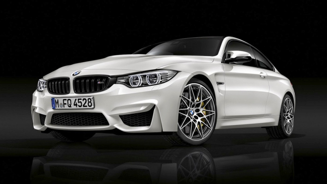 BMW překvapuje. M3 zbavilo „zbytečností” a prodává ji o statisíce levněji