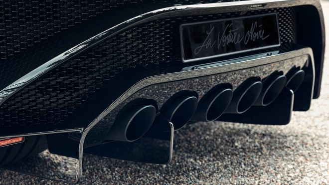 Nové nejdražší Bugatti za 400 milionů je venku, působí stejně tajemně, jako jeho kupec