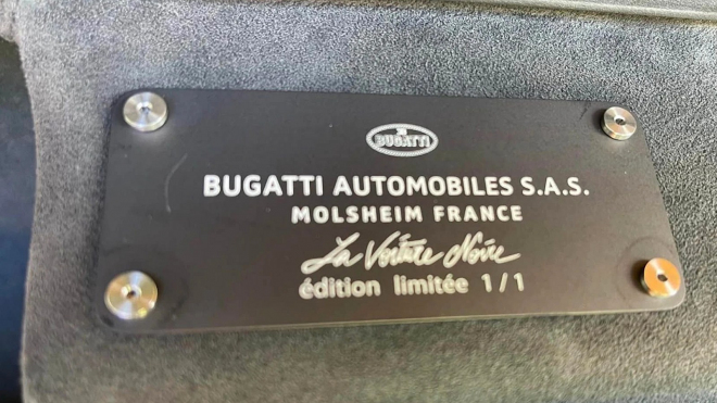 Nejdražší Bugatti historie je prodáváno s pomocí fotek, za které by se styděli i lidé inzerující na Bazoši
