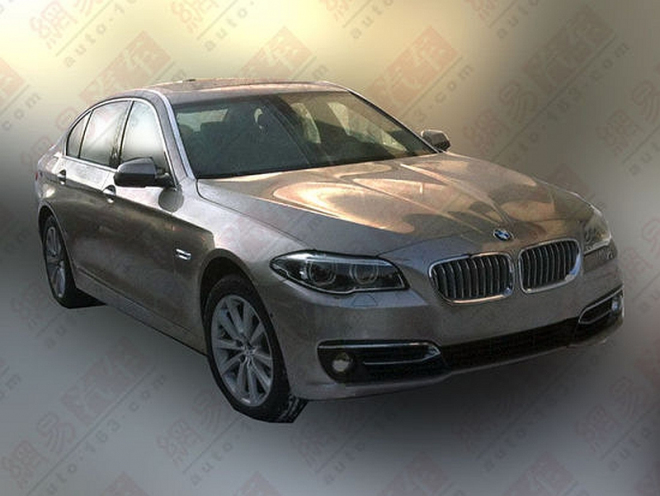 BMW 5 F10 2013: špionážní fotky čínské pětky zřejmě odhalují evropský facelift