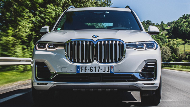 BMW končí v Rusku s výrobou pěti modelů, ukazuje, že celý svět míří jedním směrem