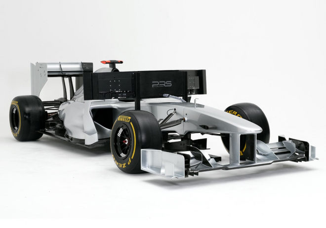 Simulátor Formule 1 od Costco za 2,6 milionu: hlavně předražený kus nábytku