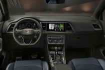Les Allemands ont essayé un patch espagnol d'occasion pour l'inexistant Skoda Karoq RS. C'est bon marché, cela coûte jusqu'à deux tiers du prix d'une paire - 3 - Cupra Ateca 2021 photo d'illustration 03
