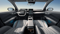Un autre challenger chinois de la Skoda Octavia est arrivé en Europe. Pour un prix similaire, il offre incomparablement plus, et le Superbu est le suivant - 7 - Changan Lamore 2023 Europe premier prix 07