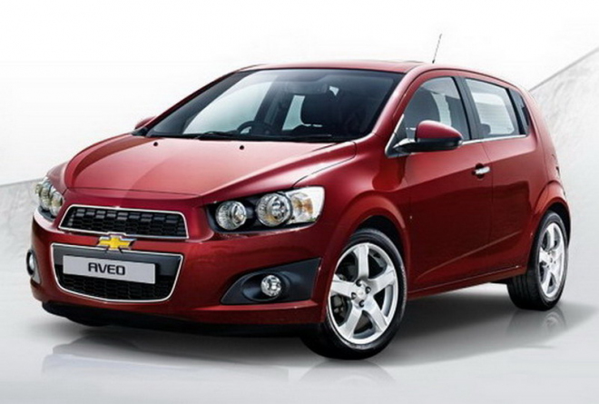 Chevrolet Aveo 2013 je úspornější, komfortnější i chytřejší. Zatím jen v Koreji