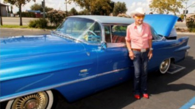 Válečnému veteránovi se ve 106 letech vrátil ukradený vůz, který mu dala slavná herečka