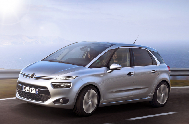 Citroën C4 Picasso 2013: nová generace zlevnila, české ceny startují na 400 tisících