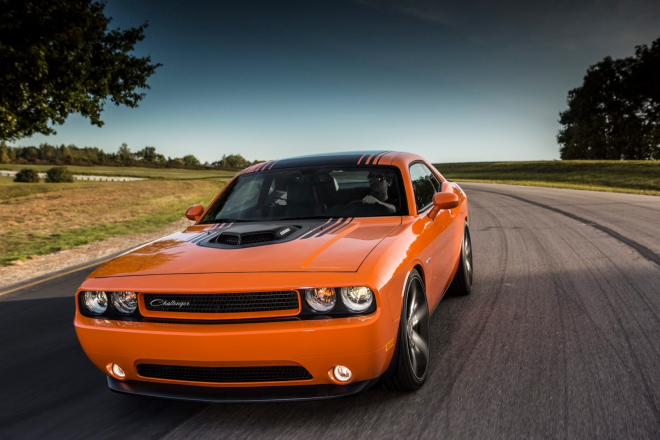 Dodge na SEMA Show 2013 ve znamení návratu Challengeru s kapotou Shaker