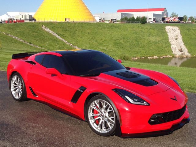 Callaway Corvette C7 Z06 2015: 767 koní a stovka za 2,8 sekundy