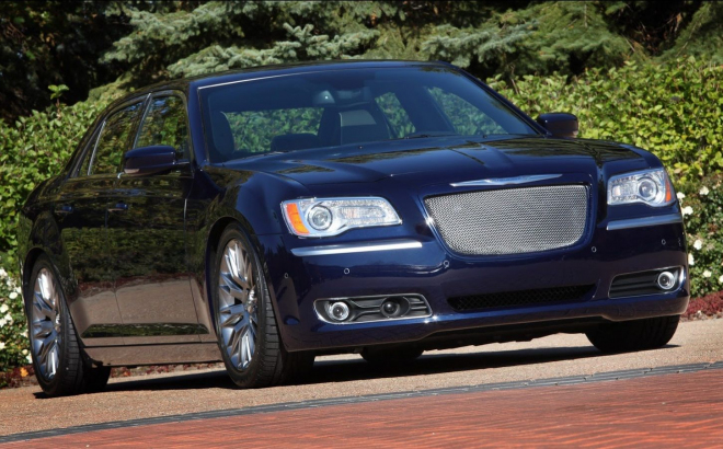 Chrysler 300 Luxury: obraz spíše svérázného vkusu než luxusu