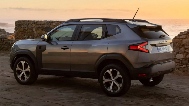 Nová Dacia Duster používá 15 let staré designové řešení, možná na tom nakonec Rumuni šetřili