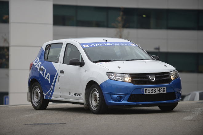 Dacia Sandero Cup 2014: v závodech pro „chudé” je hlavní cenou silniční Sandero