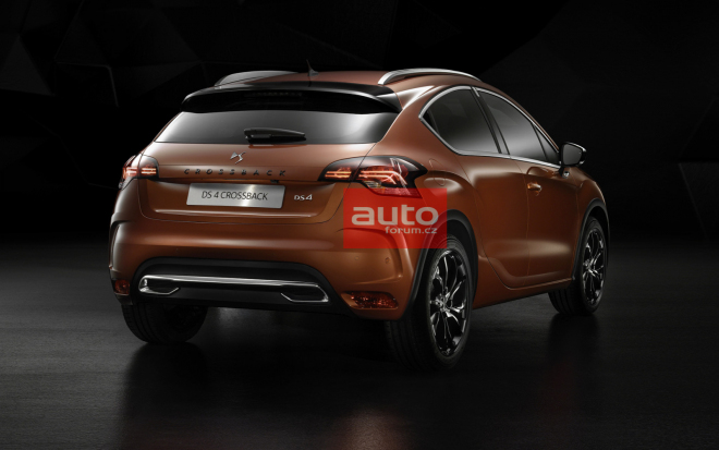 DS 4 2016: facelift odhalen únikem, i s SUV-verzí Crossback