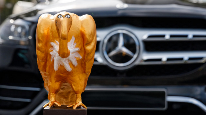 Němci vyhlásili nejzbytečnější SUV světa, dostalo za to cenu Zlatý sup