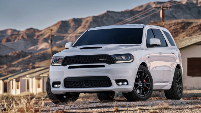 Dodge Durango SRT: muscle car s hromadou místa na hračky umí stovku za 4,4 s