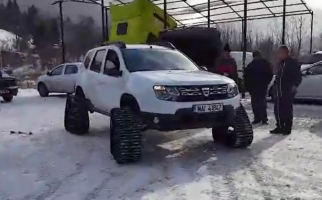 Dacia Duster si s pásy je dokonalý rumunský všudychod, postaví se i tanku (videa)