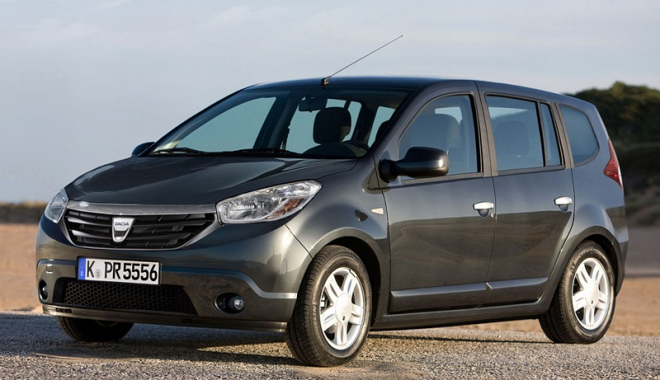 Dacia Lodgy: první fotografie sériové verze? Kdeže, přemalované Sandero