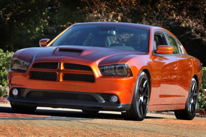 Dodge Charger Juiced: velký sedan dostal V10 z Viperu a skoro 660 koní