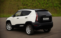 Ë-Auto mění plány, ruskou hybridní prvotinou bude kompaktní SUV