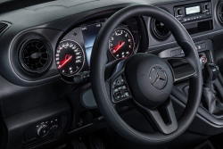 Mercedes končí s dalšími dvěma modely, v době úspor musí pryč z nabídky vše, co není dostatečně „progresivní”