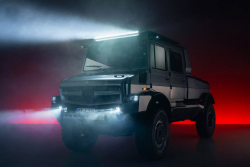 Mercedes předělal svůj drsný náklaďák na luxusní stroj, pod který by se mohl podepsat i Maybach