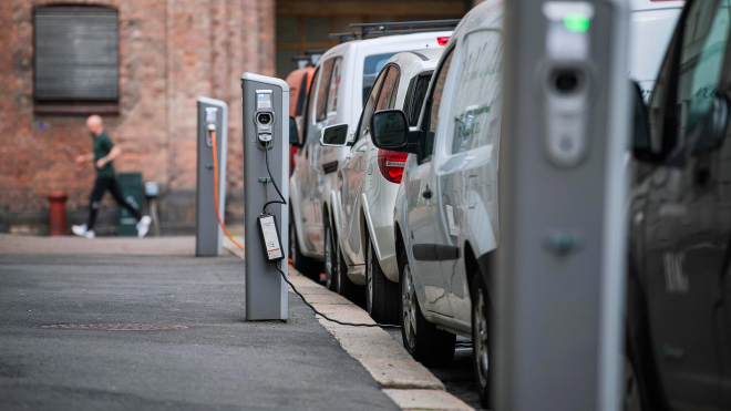 Norsko poznává, jak složité je nahradit spalovací auta, i když jdete s elektromobily „all-in” dřív než kdokoli jiný