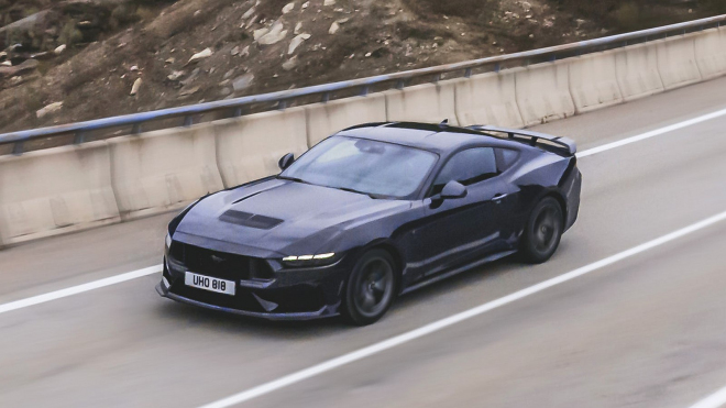 Nový Ford Mustang se začal prodávat v Evropě i ve své nejdrsnější verzi. Na auto s V8 a manuálem je snad i levný