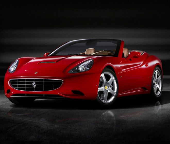 Ferrari California: první zveřejněné fotografie