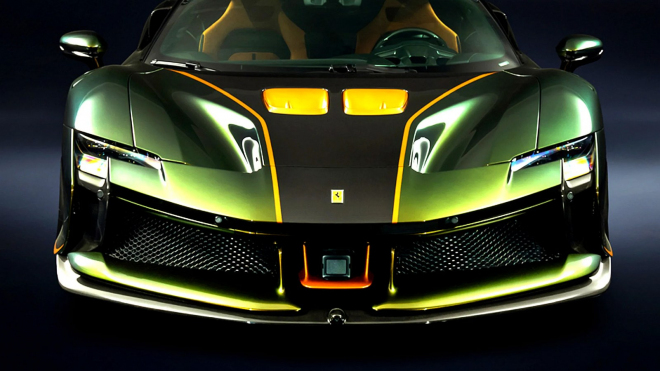 Někdo zajel s novým Ferrari do Mansory? Ne, tohle Italové udělali svému autu sami, zjevně chtějí peníze kýčovitých tunerů