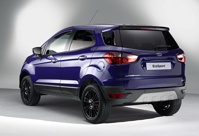 Ford EcoSport 2015 má o kolečko méně, větší jsou změny pod kapotou