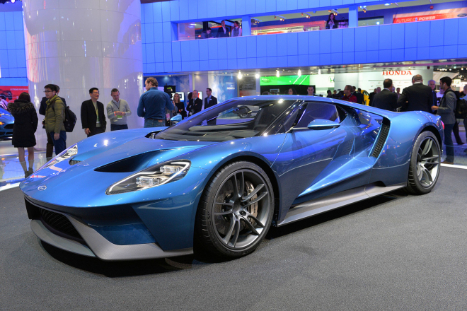 Ford GT Concept 2015 v Detroitu naživo rozburácel i svůj motor (foto, videa)