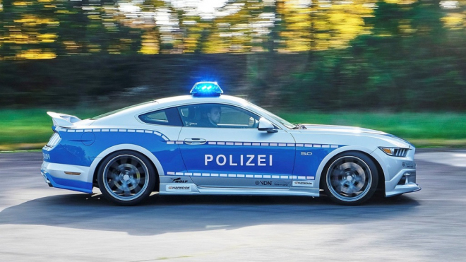 Takhle to bude vypadat, až Semir a spol. osedlají Ford Mustang GT