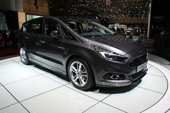 Ford S-Max Titanium Sport: dynamičtější vzhled možná doplní až 240 koní