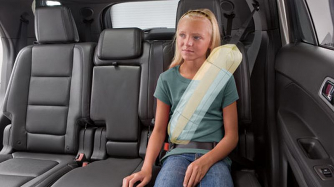 Ford Mondeo 2013 dostane airbagy integrované do bezpečnostních pásů