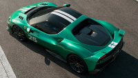 Nejnovější Ferrari má 880 turbo-elektro koní jen na zadku, to bude snad až kruté svezení