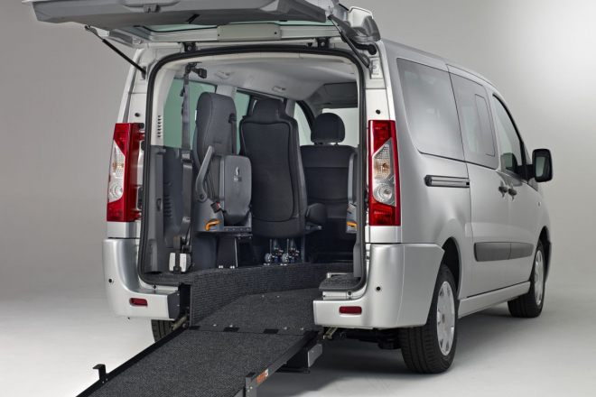 Fiat Scudo Freedom přináší více svobody vozíčkářům, ale ne českým