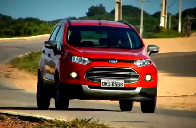 Ford EcoSport: produkční verze také na prvních videích z Brazílie