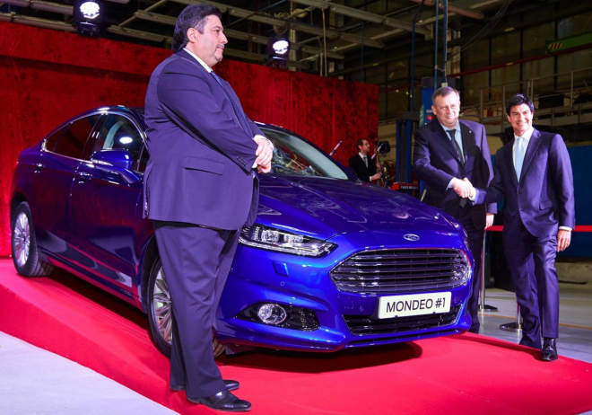 Ford bezmezně věří Rusku, nově tam začal vyrábět i upravené Mondeo