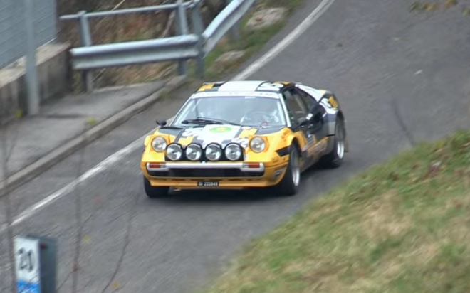 Ferrari mohou jezdit i rallye. A zní při tom skvěle (video)