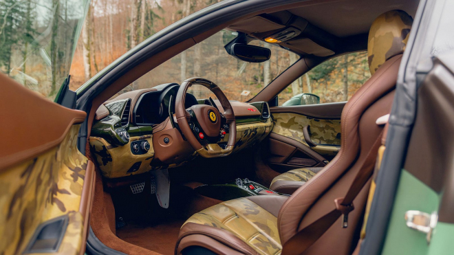 Maskované Ferrari dědice Fiatu může být vaše, podivné auto má historický význam