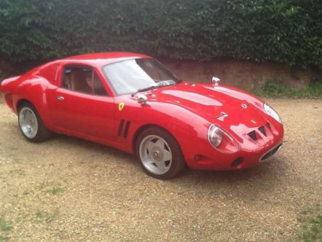 Ferrari 250 GTO může být vaše za 417 tisíc, jen to bývala Mazda MX-5