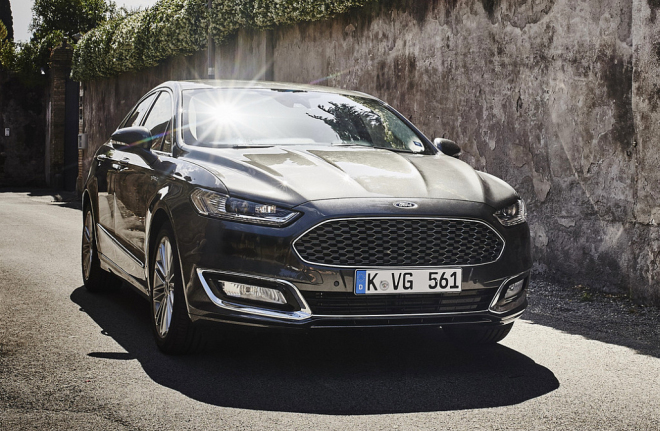 Ford Vignale je propadák, zájem o drahé Mondeo zdaleka neplní očekávání