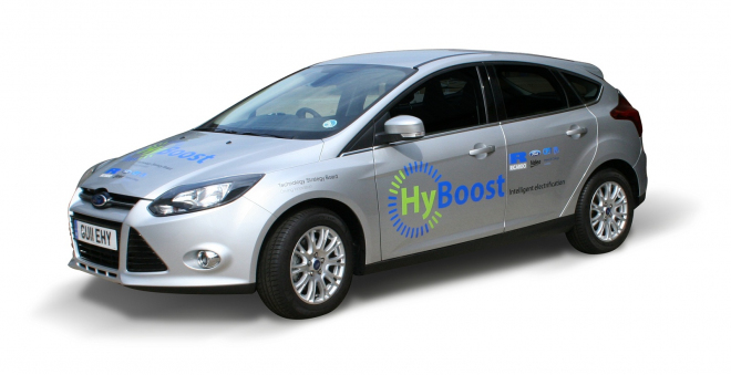 Ford Focus HyBoost: Focus opravdu dostal tříválec a ne úplně obyčejný