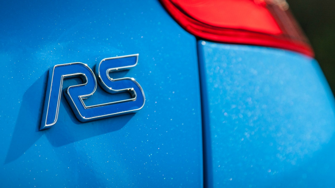 Nepoučitelní: Ford letos zabije Focus ST, ale slibuje, že modely ST a RS se vrátí s tím nejnevhodnějším možným pohonem