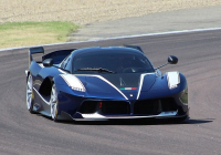 Ferrari LaFerrari FXX K v modré Tour de France je pastvou pro oči (foto)