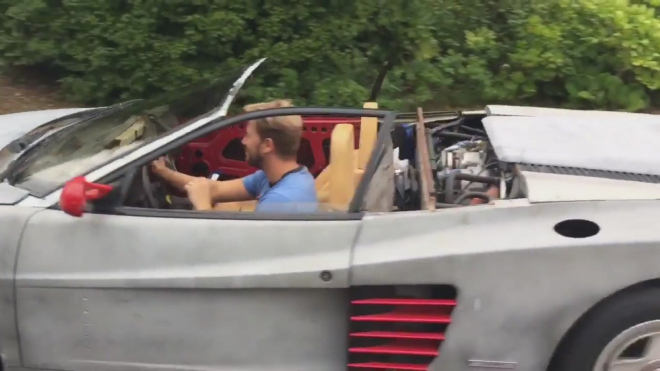 Fanda uřízl střechu skutečnému Ferrari, připomíná originál zesnulého šéfa Fiatu