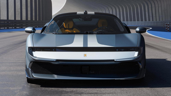 Ferrari laciným trikem potvrdilo, že má problémy s prodejem, ikonické jméno „zneužilo” pro podivný facelift strádajícího modelu
