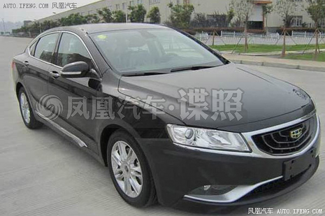 Geely GC9 nafoceno na ulici, je to čínské Volvo jak vyšité