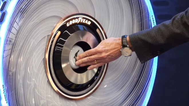 Goodyear představil pneumatiku budoucnosti, opraví ji jediná kapsle