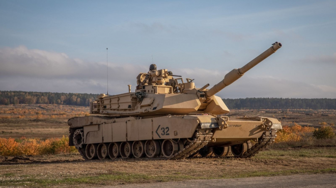 Američané posílají na Ukrajinu věhlasné tanky, jejichž unikátní pohon je darem i prokletím